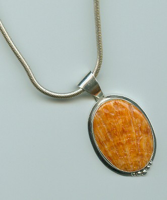 Roz Menton Spiney Oyster Necklace